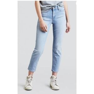LEVI'S Women's Classic Crop Jeans Size 28